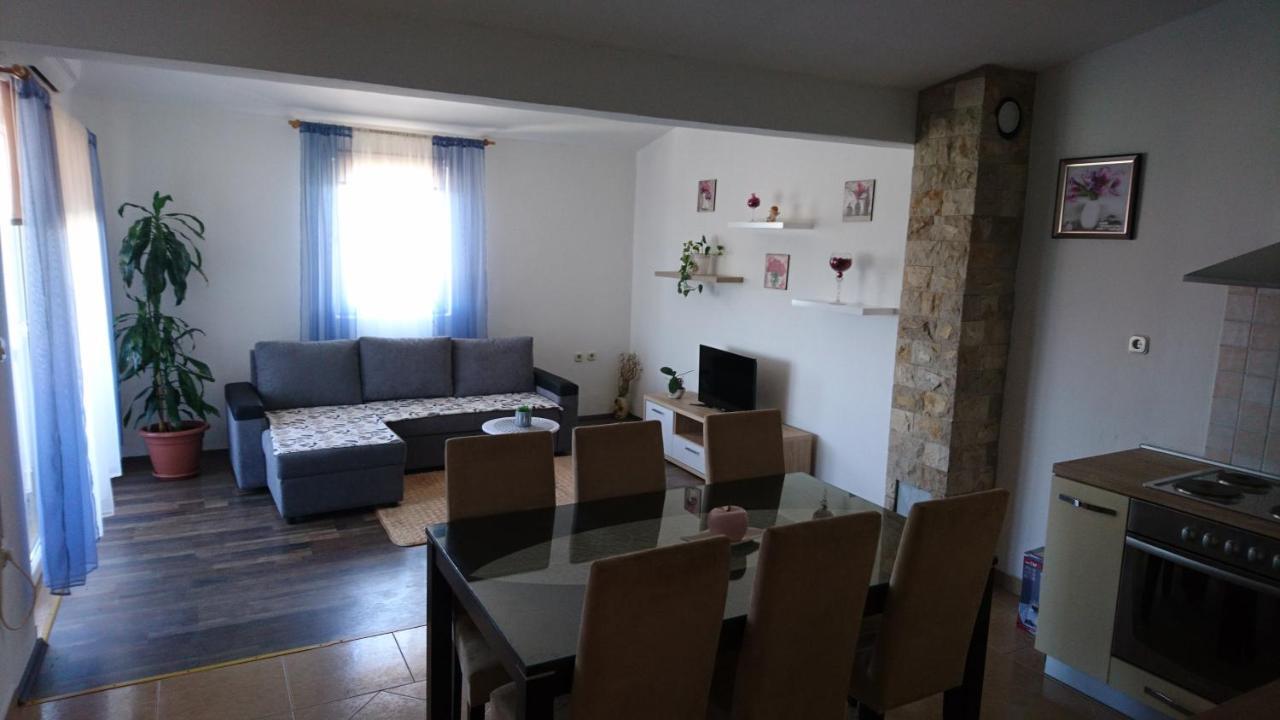 Vuleta Apartmán Ražanac